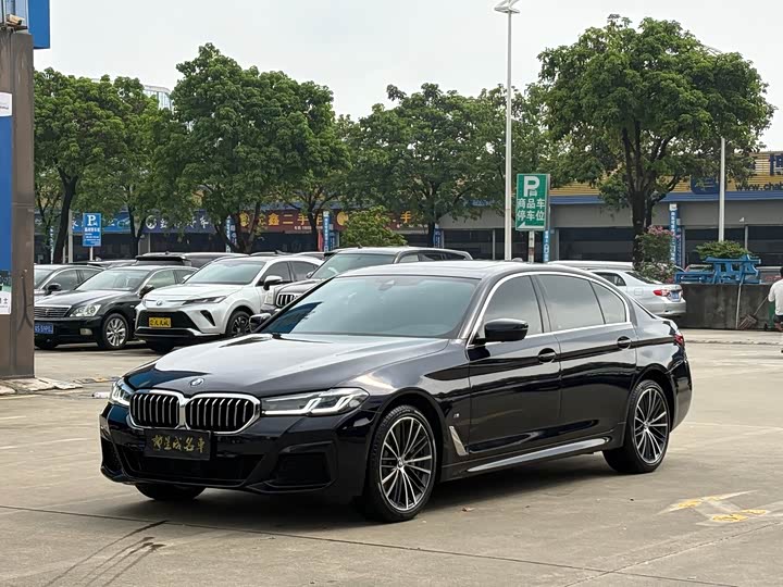 BMW 5 Series 2023 model 530Li leading model M sports package