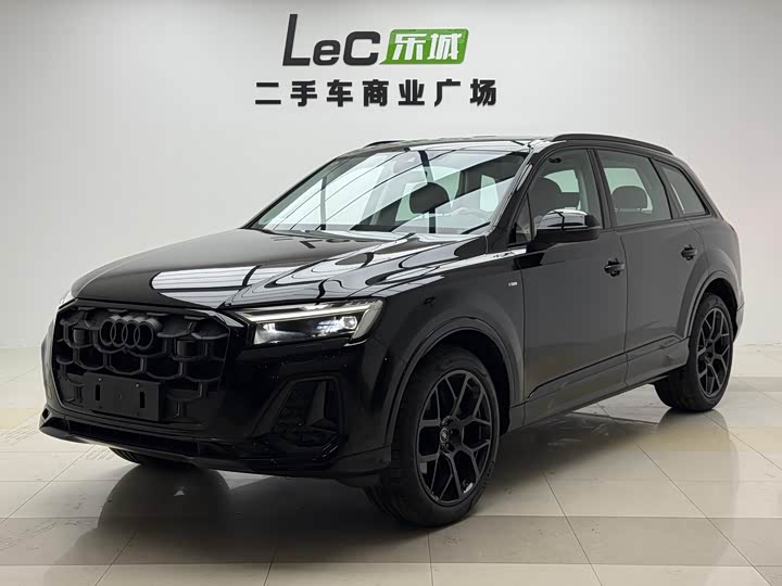 Audi Q7 2025 45 TFSI quattro S line Black Edition