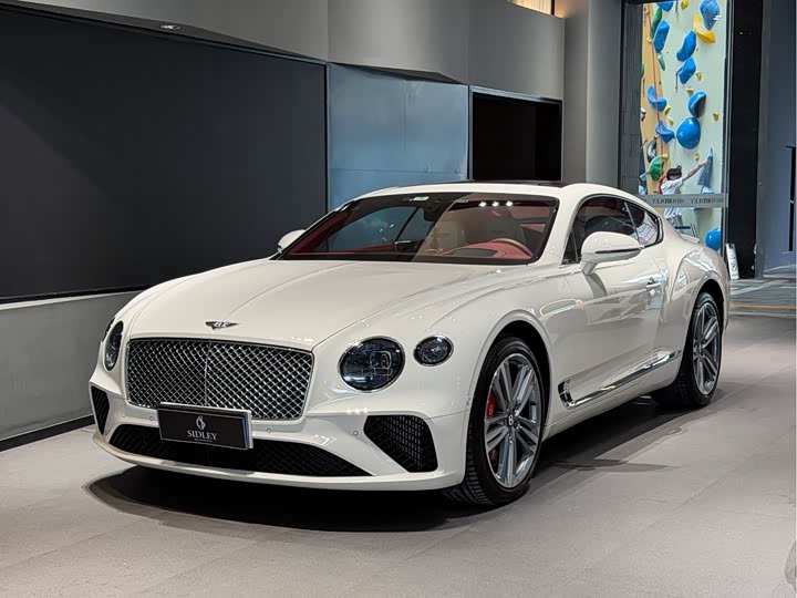 Continental 2022 4.0T GT V8