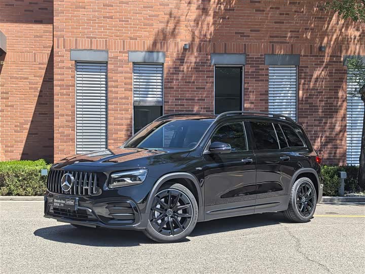 2024 Mercedes-AMG GLB 35 4MATIC