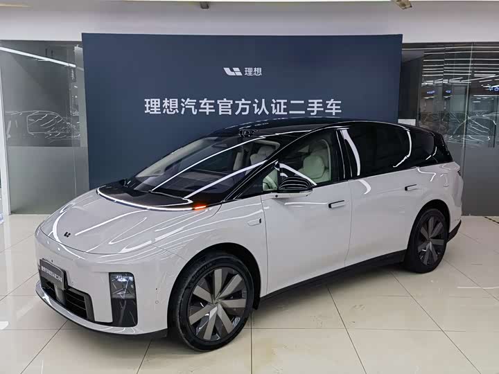 Ideal i8 2025 Standard Edition
