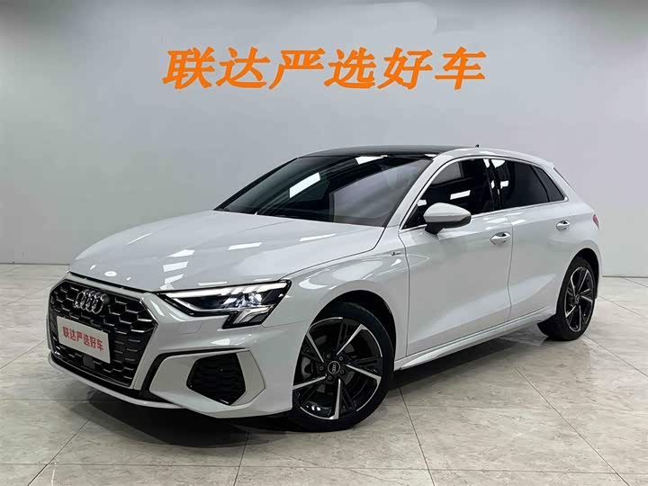 Audi A3 2023 facelift Sportback 35 TFSI stylish and sporty