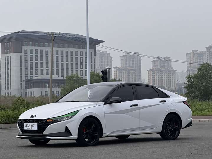 Elantra 2022 1.5L CVT 20th anniversary model