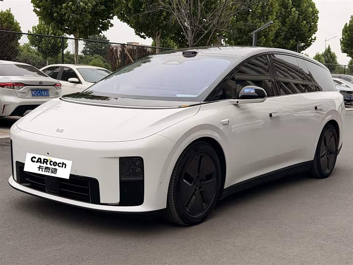 Ideal i8 2025 Standard Edition