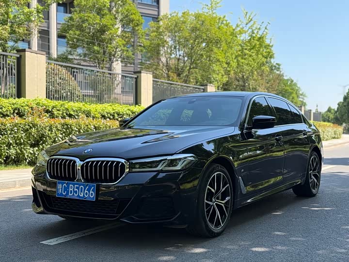 BMW 5 Series 2023 530Li Exclusive M Sports Package