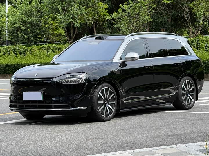 Wenjie M9 2024 extended range Max version 52kWh 6-seater version