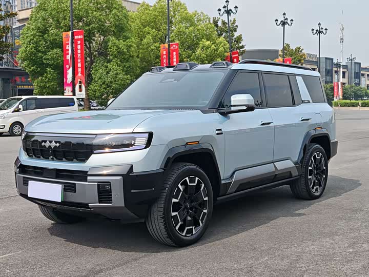 Leopard 8 2025 Zhiyong flagship version 6 seats