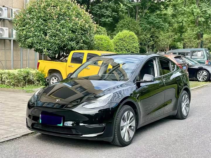 Model Y 2022 facelift, long-range all-wheel drive version