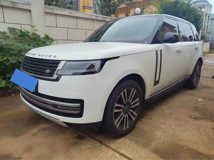 Range Rover 2023 3.0 L6 400PS Seven-seater Extended Edition
