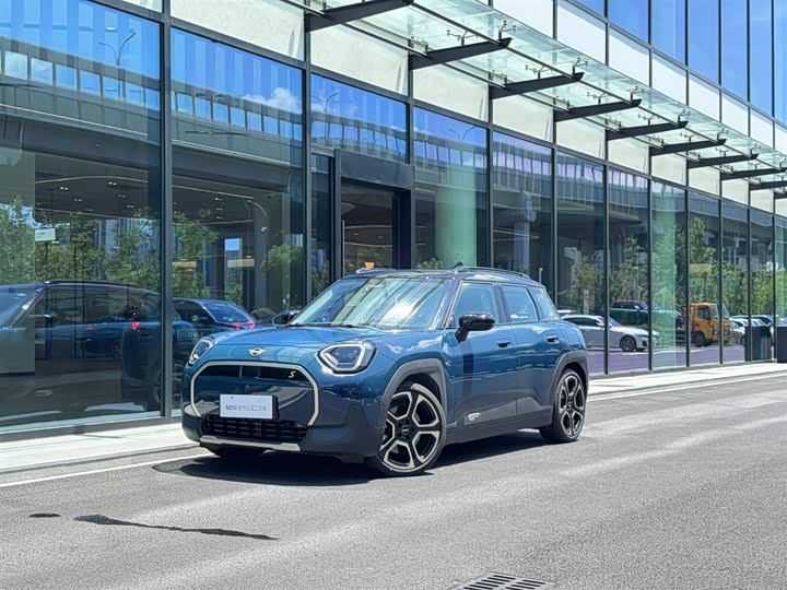 MINI Aceman SE Artist