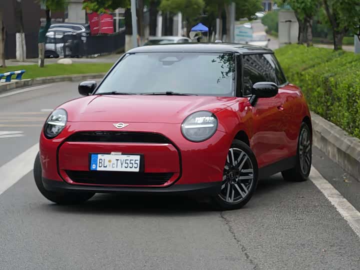 MINI Cooper Electric 456km Cooper E Classic