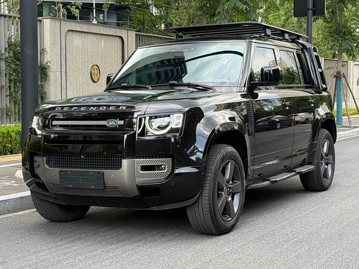 Land Rover Defender 2023 110 3.0T P400 X-Dynamic HSE