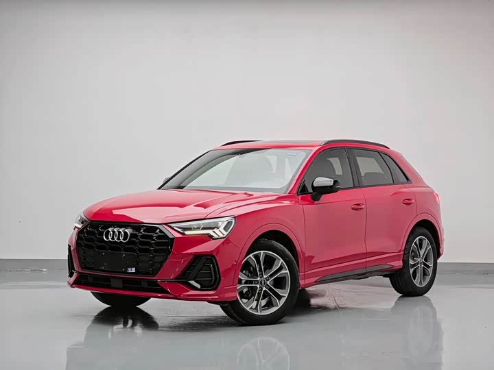 Audi Q3 2023 35 TFSI Fashionable and Dynamic (1.4T)