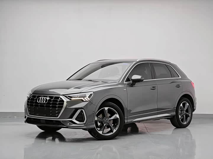 Audi Q3 2023 35 TFSI Fashionable and Dynamic (1.4T)