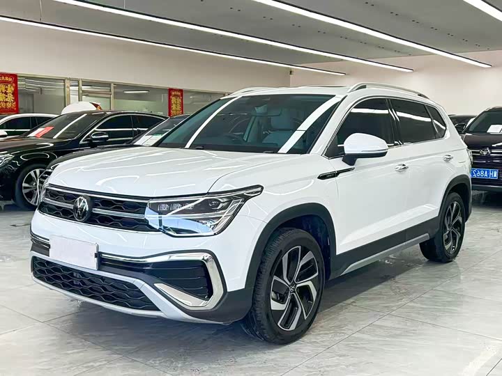 Tuyue 2024 300TSI two-wheel drive full moon version