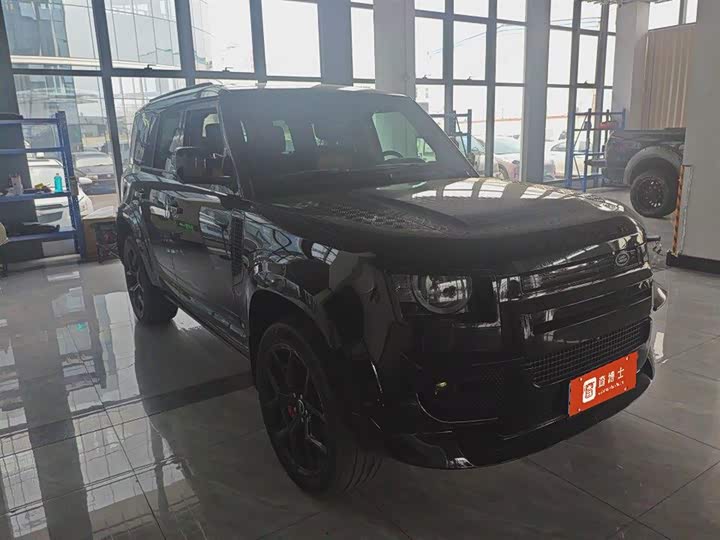 Land Rover Defender 2024 110 3.0T P400 X-DYNAMIC HSE