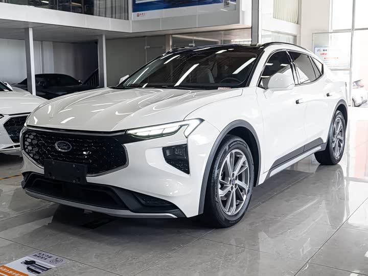 EVOS 2022 EcoBoost 245 Fashion Edition