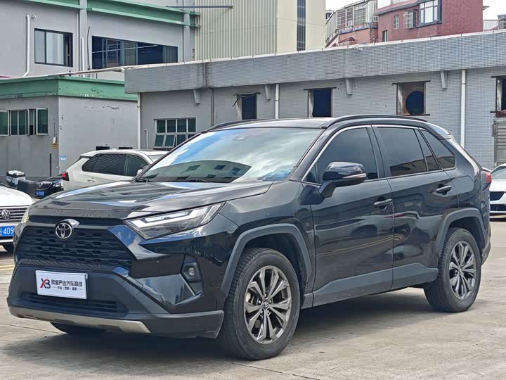 RAV4 Rongfang 2023 2.0L CVT two-wheel drive fashion Plus version