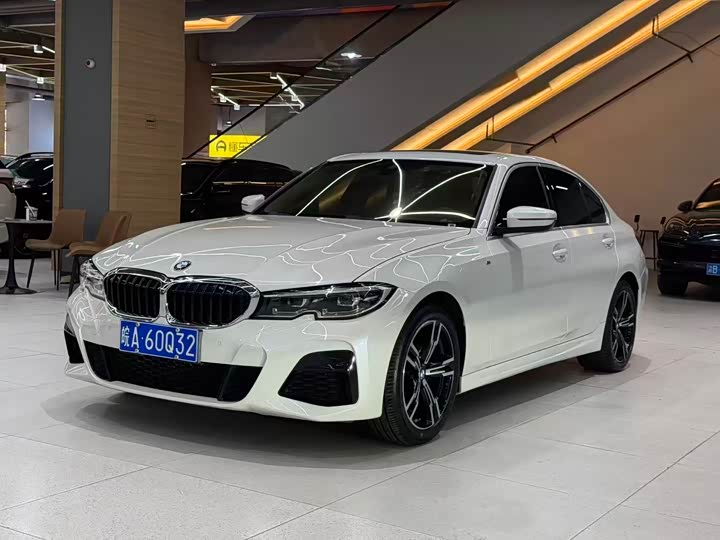 BMW 3 Series 2021 325i M Sports Package