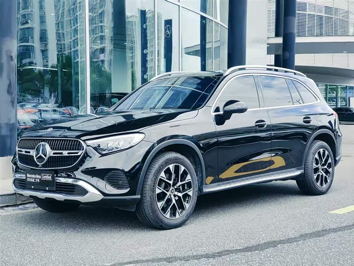 Mercedes-Benz GLC 2026 GLC 260 L 4MATIC Dynamic