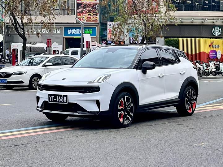 Lynk & Co 06 2020 1.5T Yao Halo
