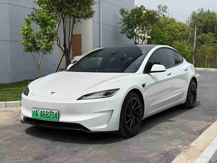Model 3 2024 Performance All-Wheel Drive