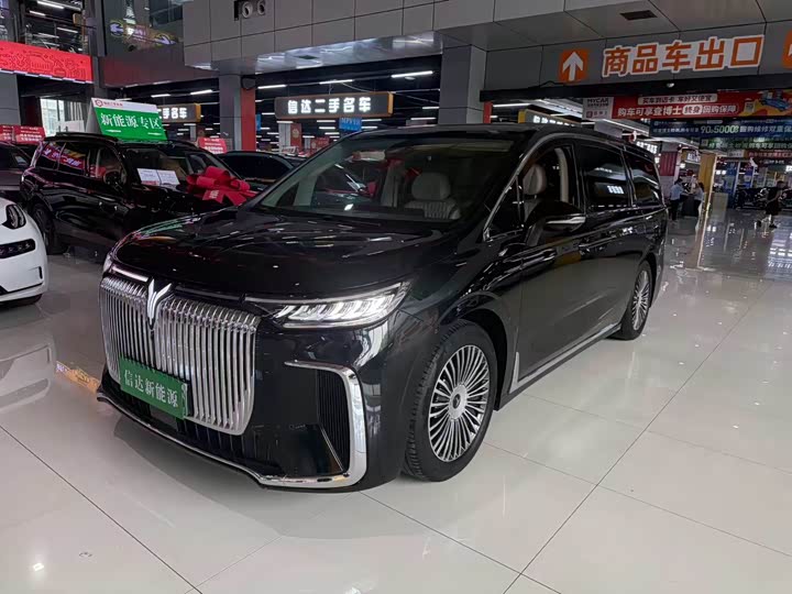 Lantu Dreamer 2025 PHEV four-wheel drive flagship Kunpeng version