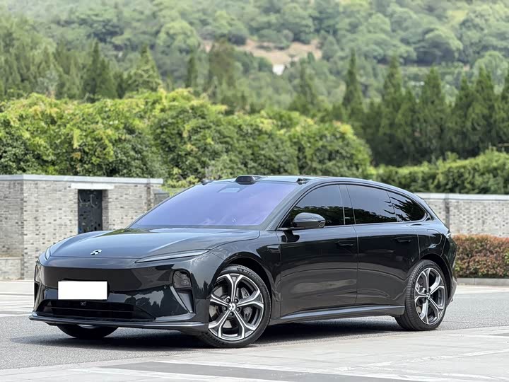 NIO ET5T 2024 model 75kWh Touring