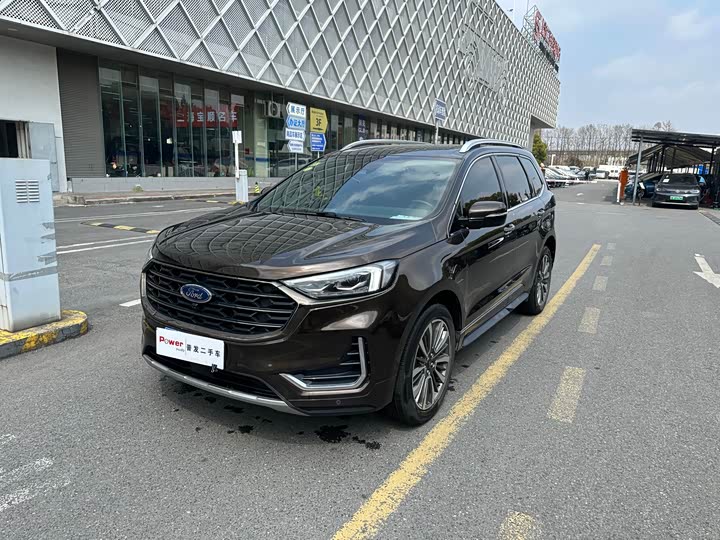 Ruijie 2021 facelift PLUS EcoBoost 245 four-wheel drive Zunrui type 7 seats