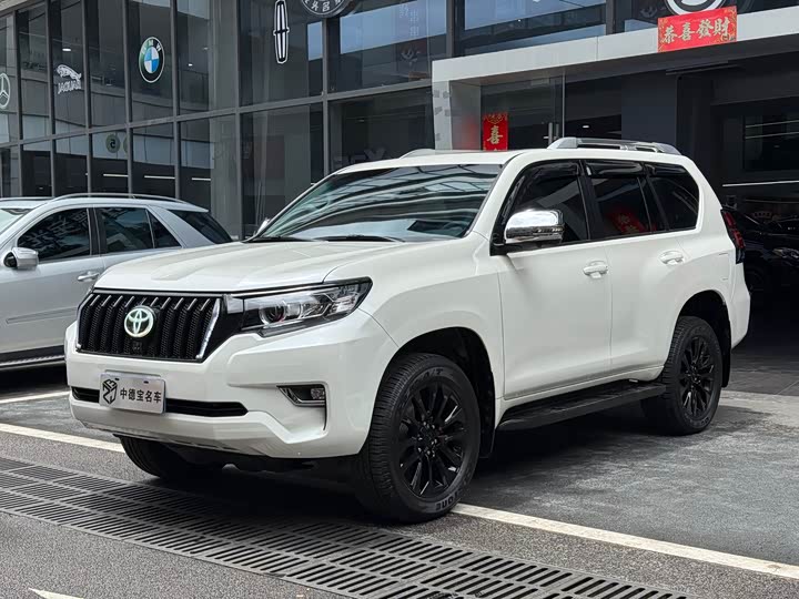 Prado (Import) 2023 4.0L Middle East Version