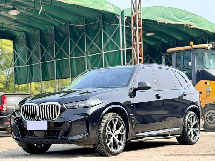BMW X5 2023 xDrive 30Li Exclusive M Sports Night Package