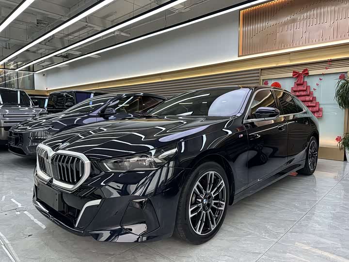 BMW 5 Series 2025 530Li xDrive M Sports Package