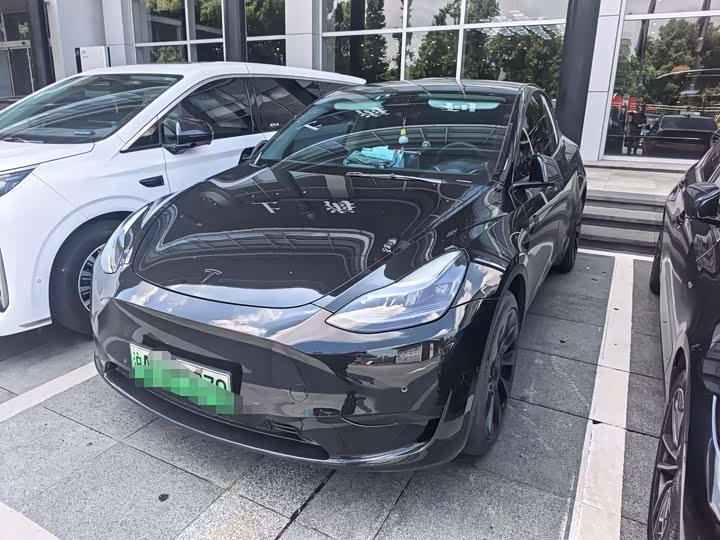 Model Y 2022 rear-wheel drive version