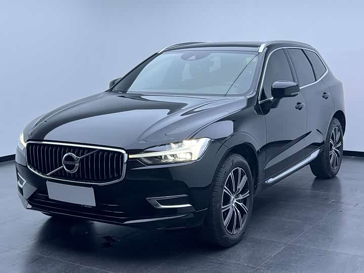 Volvo XC60 2021 T5 four-wheel drive Zhiyuan Deluxe Edition