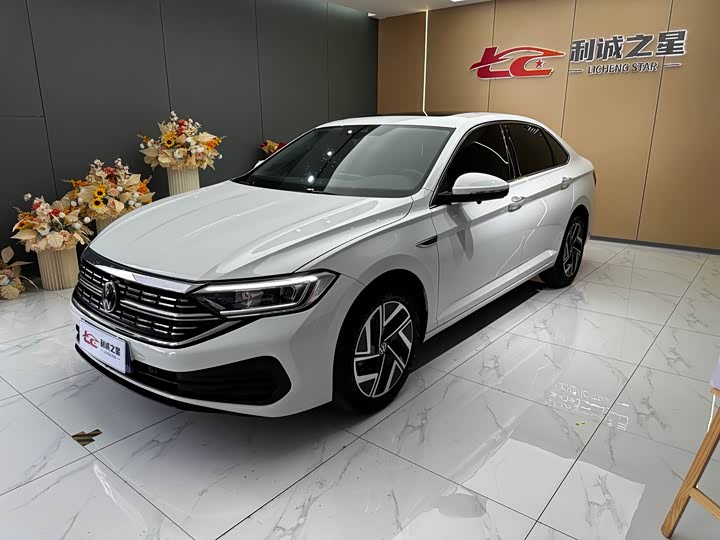 Sagitar 2024 300TSI DSG Super Edition