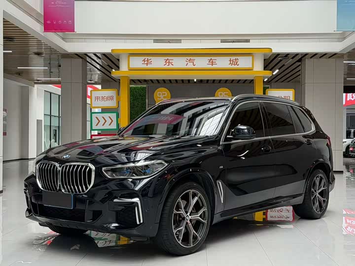 BMW X5 2022 xDrive 40Li Exclusive M Sports Package