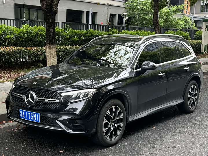 Mercedes-Benz GLC 2023 facelift GLC 260 L 4MATIC luxury model 5 seats