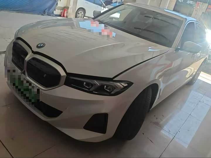 BMW i3 2022 eDrive 35 L