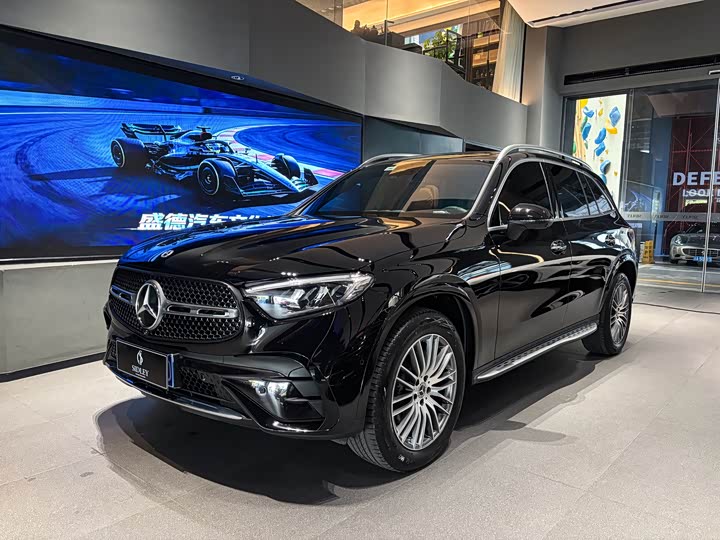 Mercedes-Benz GLC 2025 GLC 300 L 4MATIC Dynamic 5-seater