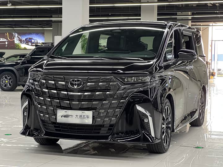 Alphard 2024 2.5L Hybrid Executive Lounge