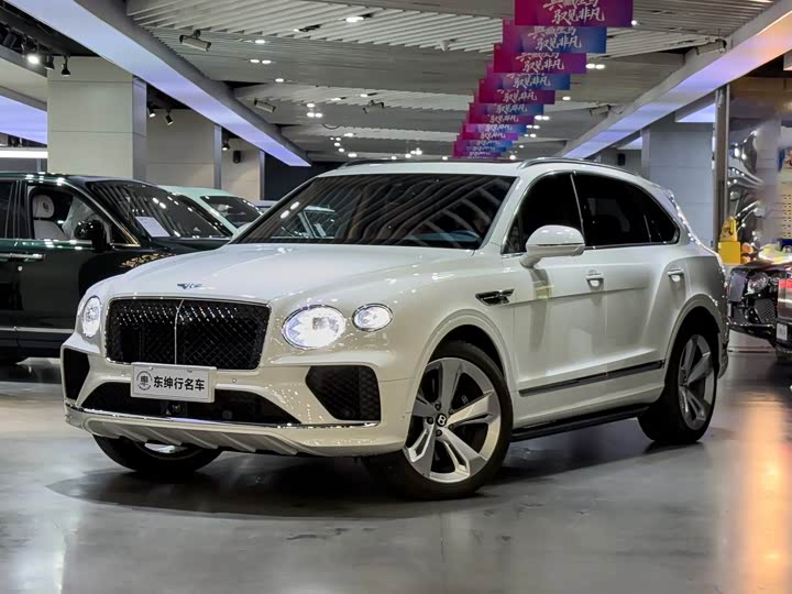 Bentayga+2024 model+4.0T+V8