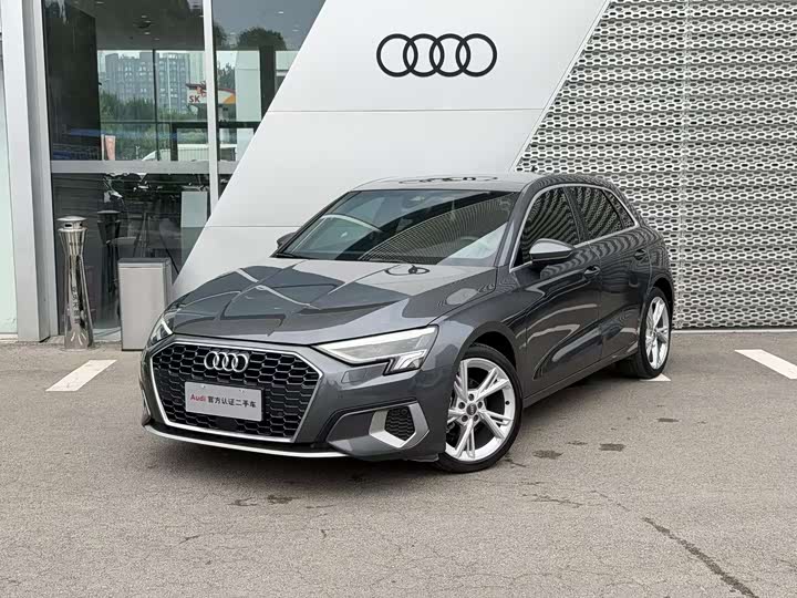 Audi A3 2021 Sportback 35 TFSI Fashionable and Elegant