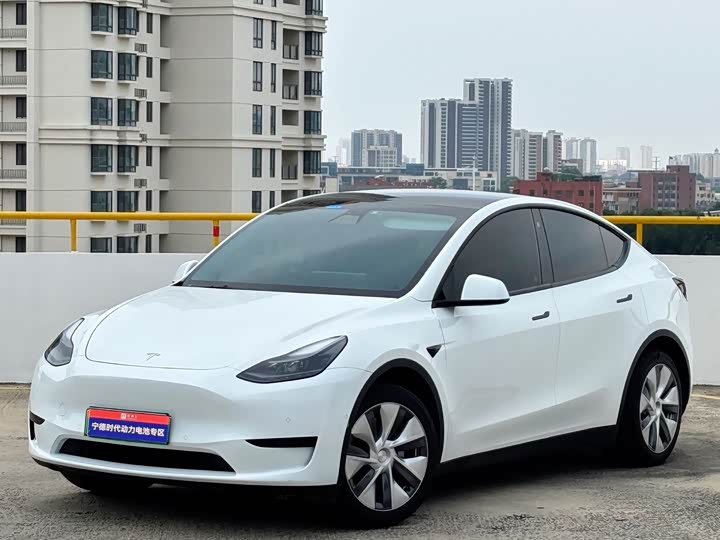 Model Y 2022 Refresh RWD
