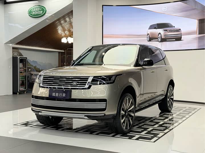 Range Rover 2023 3.0 L6 400PS Model Extended Edition