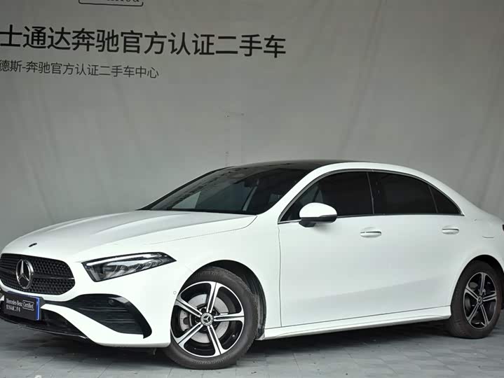Mercedes-Benz A-Class 2024 A 200 L Fashion