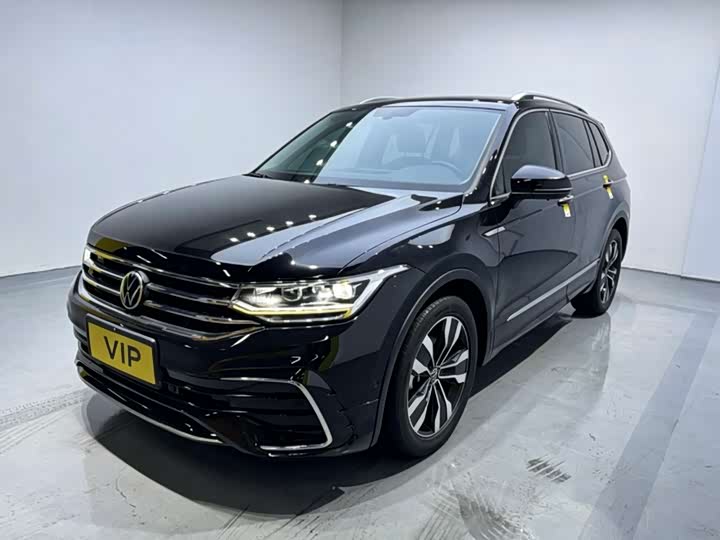Tiguan L 2022 330TSI automatic two-wheel drive R-Line version