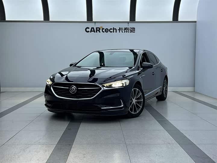 LaCrosse 2021 652T Luxury