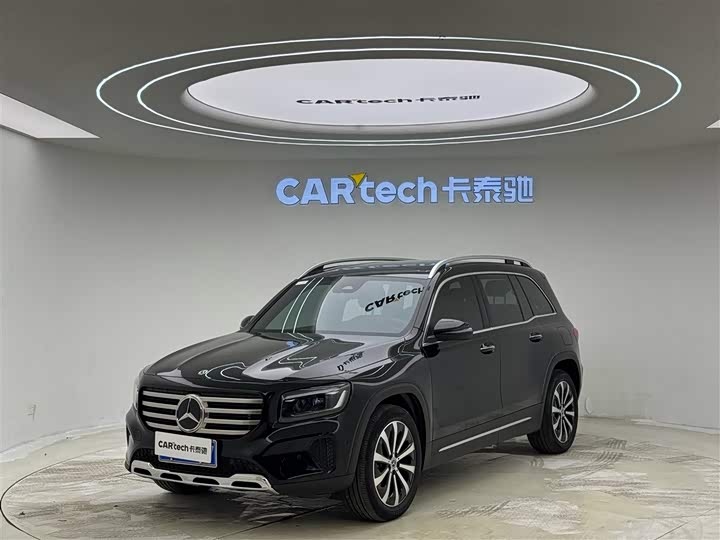 Mercedes-Benz GLB 2024 GLB 220 Fashion Model