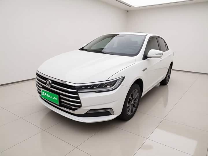 Qin 2019 1.5L automatic luxury model