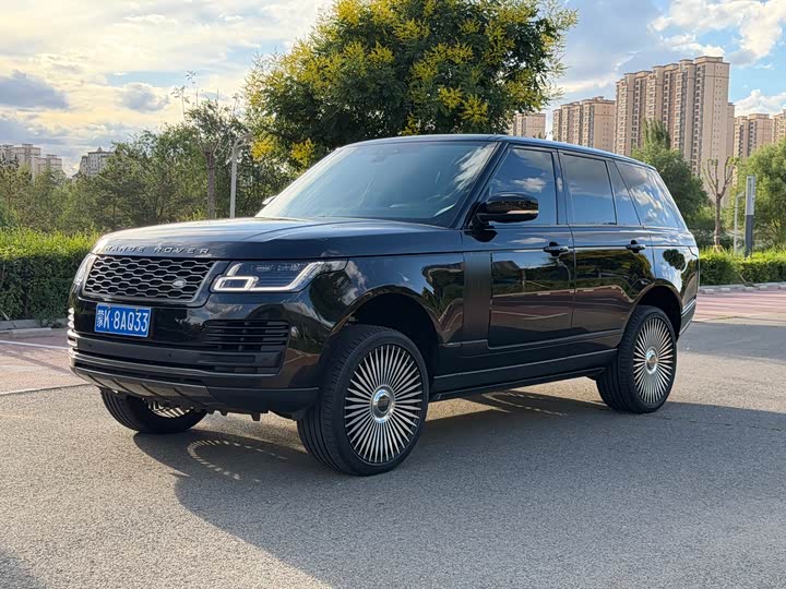 Range Rover 2022 3.0 L6 360PS Grand Edition
